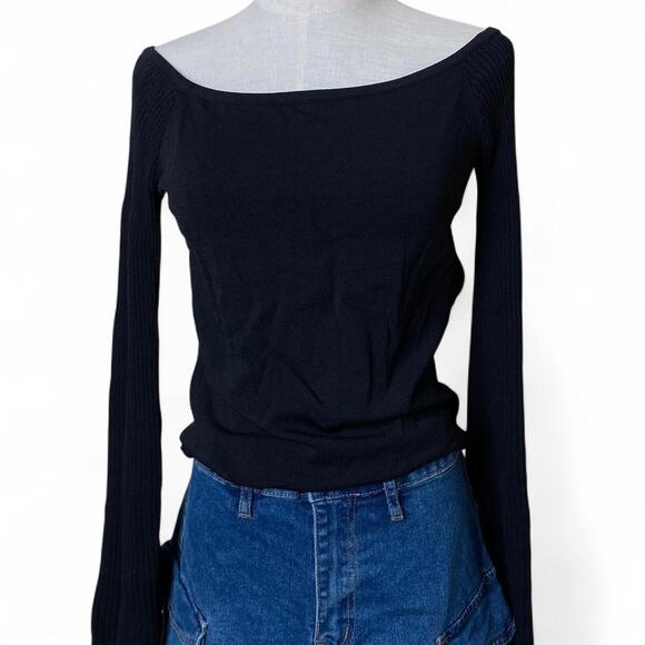 Y2k black right off the shoulder scoop neck flare long sleeve - Picture 1 of 6